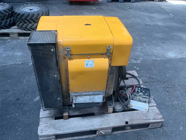 2019 hatz 2l41c - dieselmotor - afbeelding 13 van  16