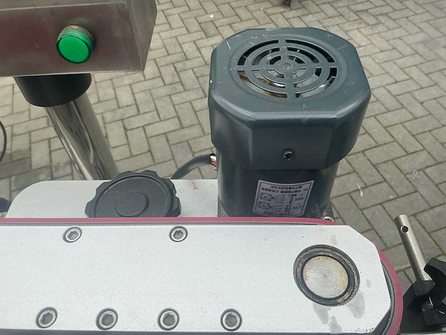 2019 hg machinery hg-1.0 volautomatische flessen vulmachine met etiketteer machine - afbeelding 11 van  52