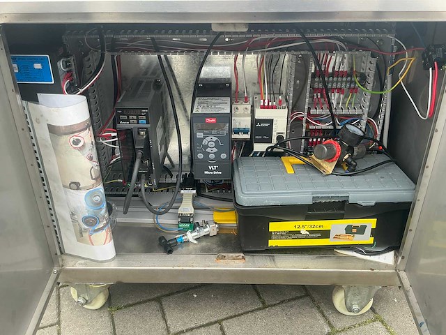 2019 hg machinery hg-1.0 volautomatische flessen vulmachine met etiketteer machine - afbeelding 40 van  52