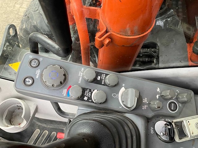 2019 hitachi zx140w-6 banden graafmachine - afbeelding 14 van  49