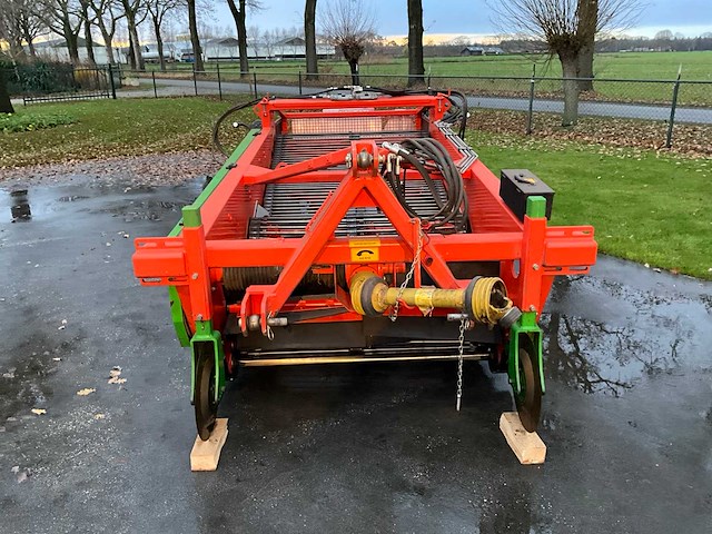 2019 holaras ur-135-db en um-150-f uienrooier & loofmaaier - afbeelding 19 van  24