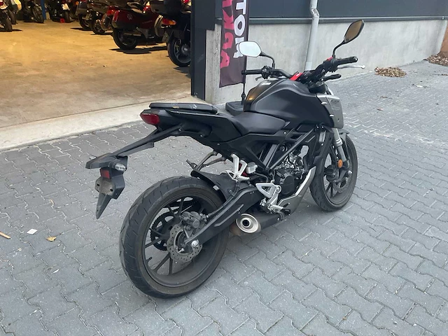 2019 honda - cb125 r - motorcycle - afbeelding 7 van  10