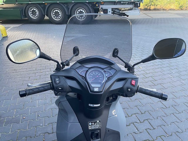 2019 honda sh 300 - motorcycle - afbeelding 8 van  9