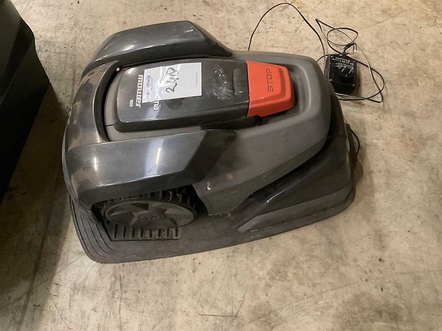 2019 husqvarna 105 robotmaaier - afbeelding 2 van  7