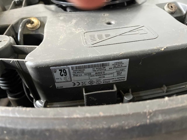 2019 husqvarna automower 535 awd gebruikte robotmaaier 535 awd - afbeelding 8 van  10
