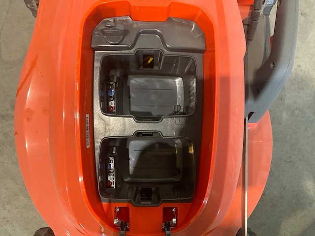 2019 husqvarna lc 353ivx accu grasmaaier, “body” - afbeelding 5 van  6