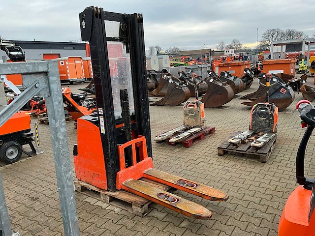 2019 hyster s1.4 elektrische stapelaar - afbeelding 12 van  17