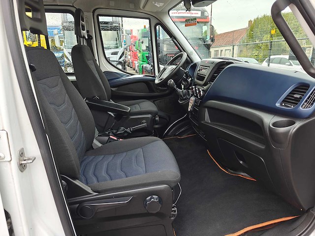 2019 iveco 70c18 - vrachtwagen - afbeelding 14 van  50