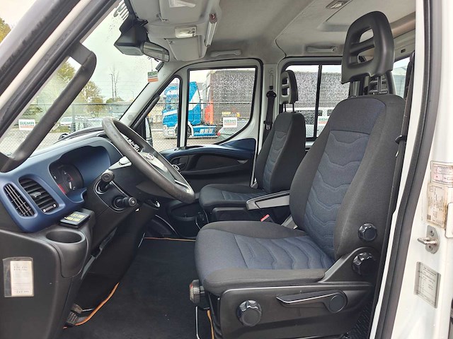 2019 iveco 70c18 - vrachtwagen - afbeelding 20 van  50