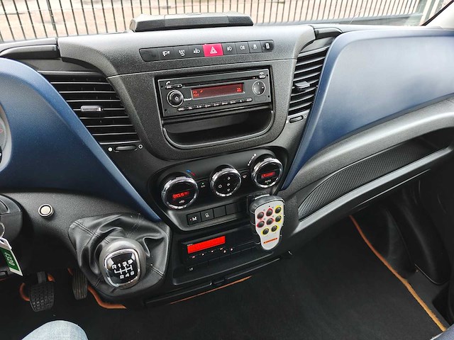 2019 iveco 70c18 - vrachtwagen - afbeelding 24 van  50
