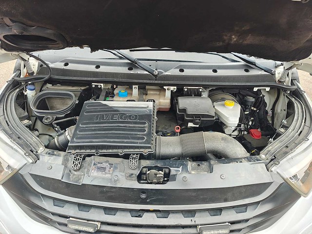 2019 iveco 70c18 - vrachtwagen - afbeelding 38 van  50