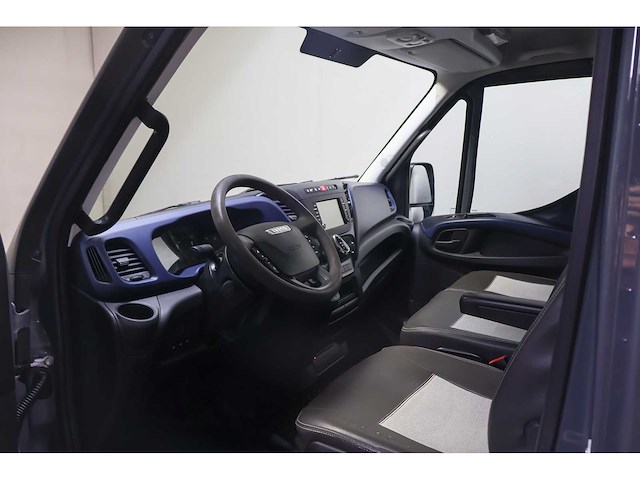 2019 iveco daily 35c18v 3.0 352 h1 bedrijfswagen (vzr-58-d) - afbeelding 7 van  34
