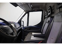 2019 iveco daily 35c18v 3.0 352 h1 bedrijfswagen (vzr-58-d) - afbeelding 9 van  34