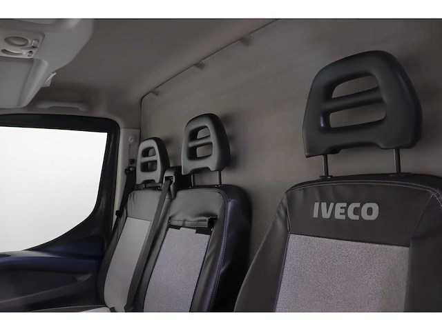 2019 iveco daily 35c18v 3.0 352 h1 bedrijfswagen (vzr-58-d) - afbeelding 11 van  34