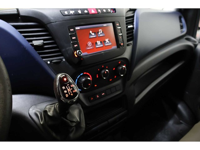 2019 iveco daily 35c18v 3.0 352 h1 bedrijfswagen (vzr-58-d) - afbeelding 20 van  34