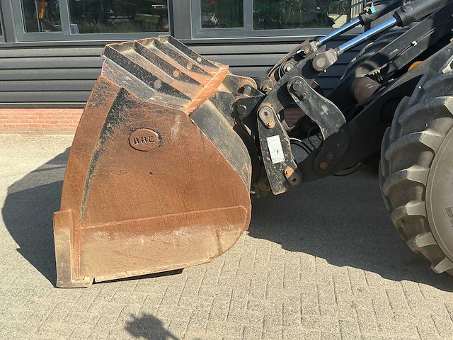 2019 jcb 427 s5 agri wiellader shovel - afbeelding 31 van  36