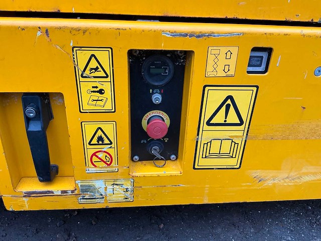 2019 jcb s2632e hoogwerker - afbeelding 6 van  28