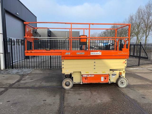 2019 jlg 3246 es schaarhoogwerker - afbeelding 2 van  13