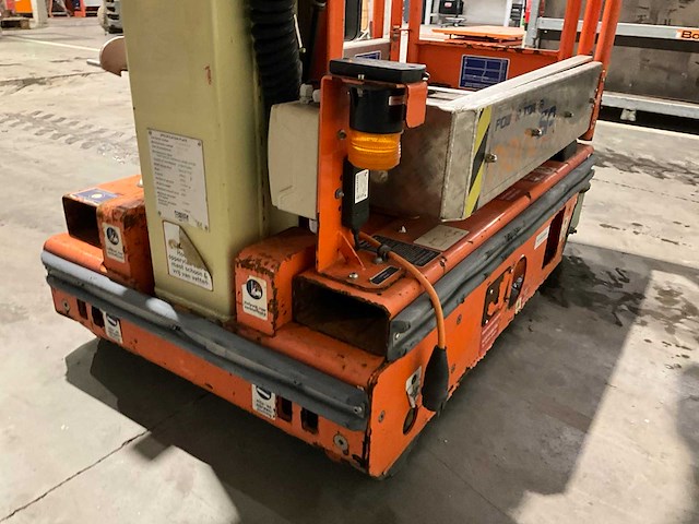 2019 jlg power tower nano personenlift - afbeelding 14 van  14