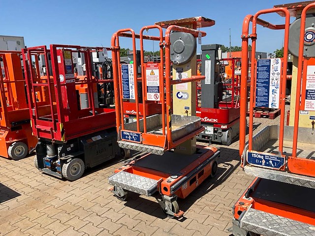 2019 jlg power towers ecolift personenlift - afbeelding 1 van  12