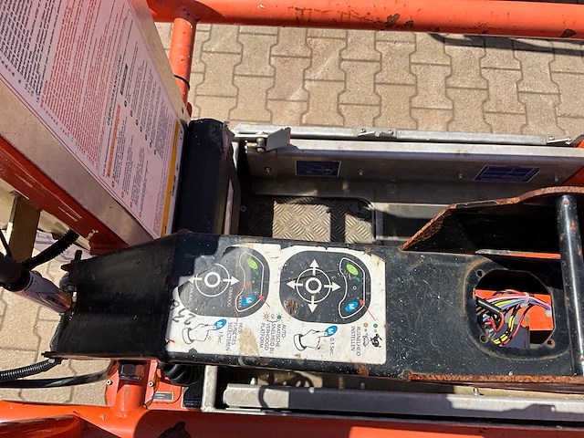 2019 jlg power towers nano sp plus personenlift - afbeelding 14 van  16
