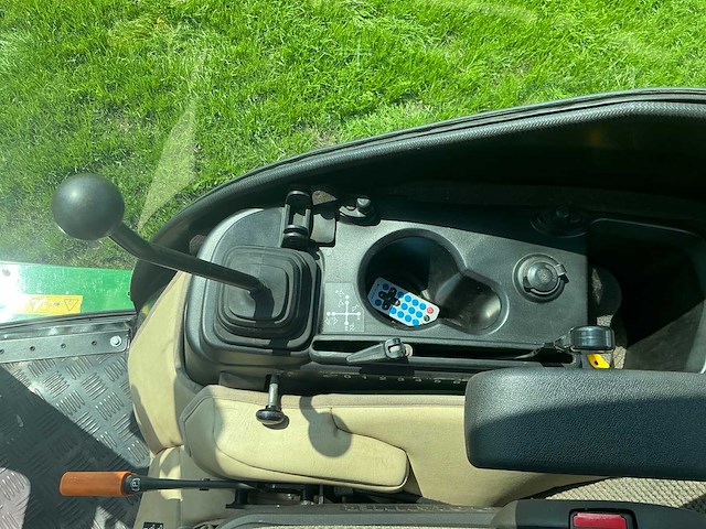 2019 john deere 2026r compacttractor - afbeelding 10 van  24