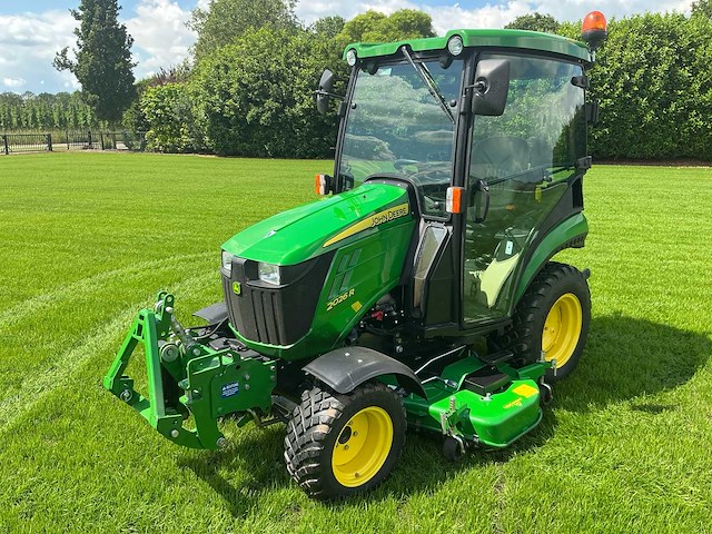 2019 john deere 2026r compacttractor - afbeelding 1 van  24