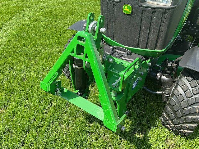 2019 john deere 2026r compacttractor - afbeelding 21 van  24