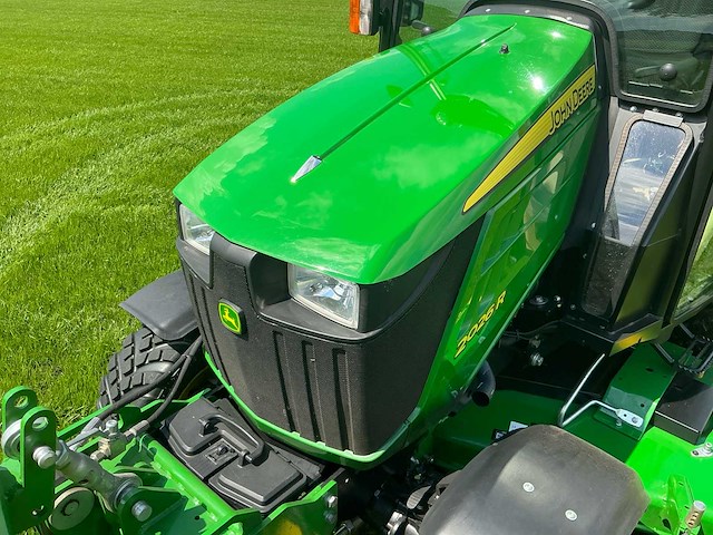 2019 john deere 2026r compacttractor - afbeelding 22 van  24