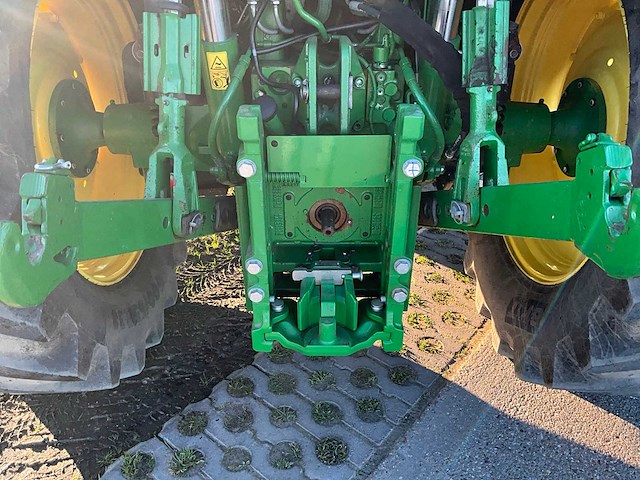 2019 john deere 6120 m command quad vierwielaangedreven landbouwtractor met voorlader - afbeelding 9 van  39