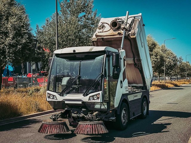 2019 johnston c401 euro6 road and yard sweeper - afbeelding 2 van  28