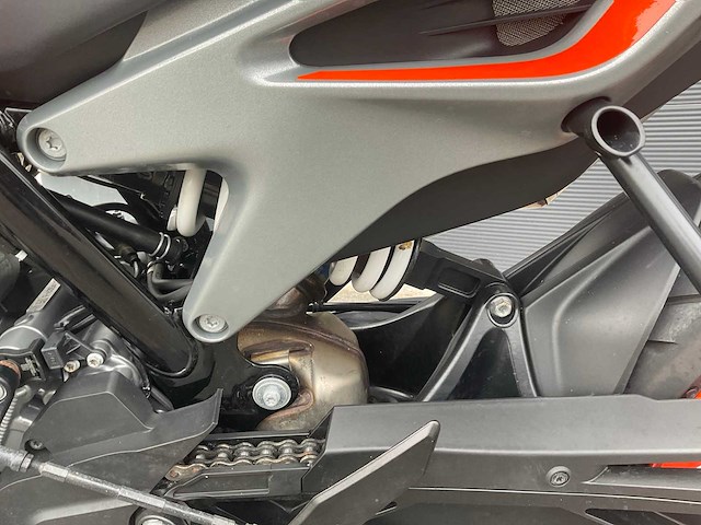2019 ktm tour 790 duke abs motorfiets - afbeelding 12 van  15