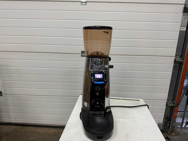 2019 la cimbali magnum on demand koffiemolen - afbeelding 1 van  4