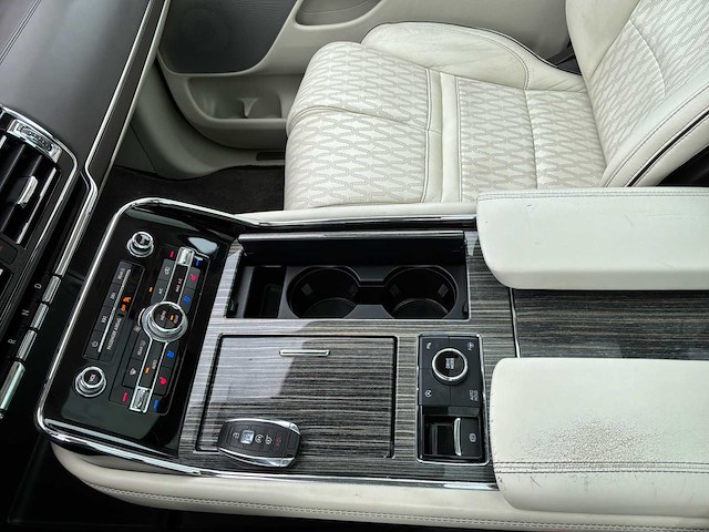 2019 lincoln navigator blacklabel personenauto - afbeelding 17 van  41