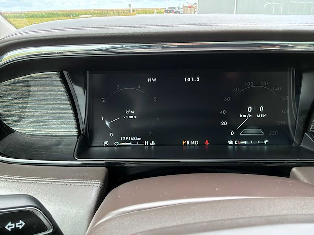 2019 lincoln navigator blacklabel personenauto - afbeelding 4 van  32
