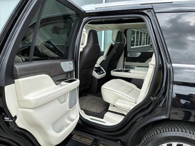 2019 lincoln navigator blacklabel personenauto - afbeelding 11 van  32