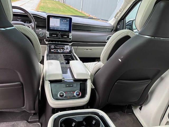 2019 lincoln navigator blacklabel personenauto - afbeelding 13 van  32
