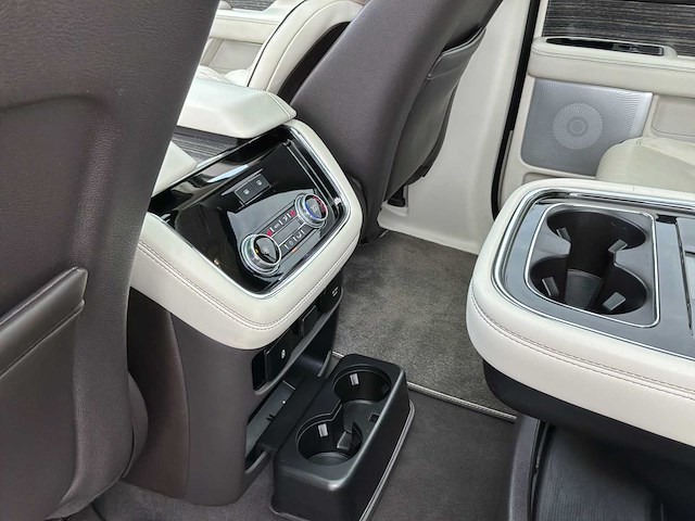 2019 lincoln navigator blacklabel personenauto - afbeelding 15 van  32