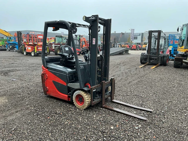 2019 linde e 16 vorkheftruck - afbeelding 31 van  32