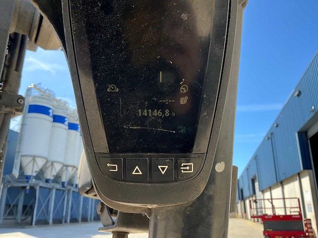 2019 linde h35t-02 evo heftruck met cascade balenklem - afbeelding 14 van  23