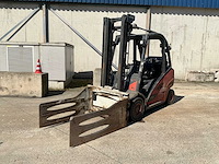 2019 linde h35t-02 evo heftruck met cascade balenklem - afbeelding 12 van  23