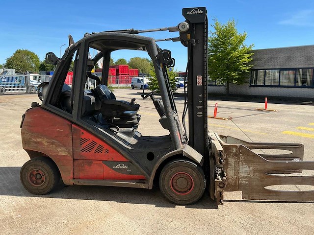 2019 linde h35t-02 evo heftruck met cascade balenklem - afbeelding 19 van  23