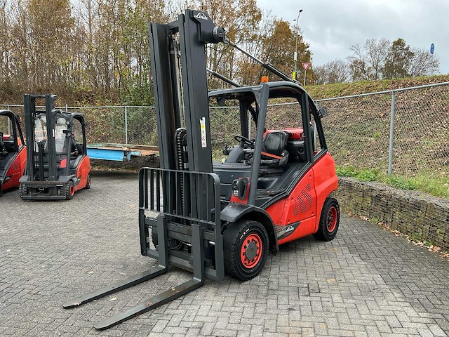 2019 linde h40t-02 vorkheftruck - afbeelding 1 van  32