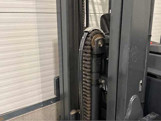 2019 linde r12-b-01 reach truck accu 2022 - afbeelding 16 van  16