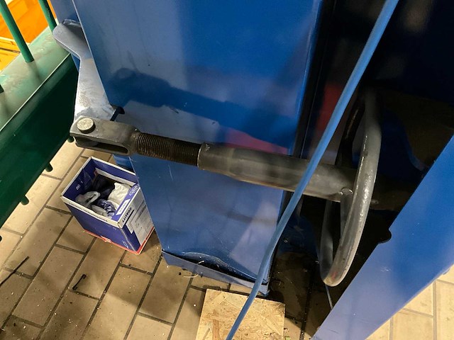 2019 macfab lh330 verticale afvalpers - afbeelding 3 van  12