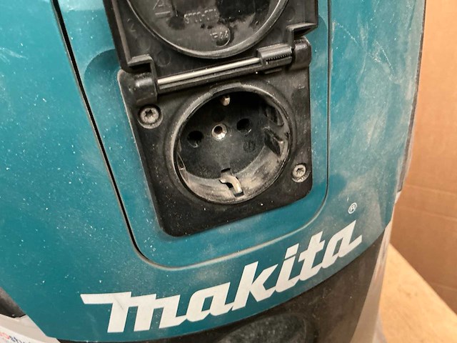 2019 makita vc2512l industriële stofzuiger - afbeelding 5 van  7