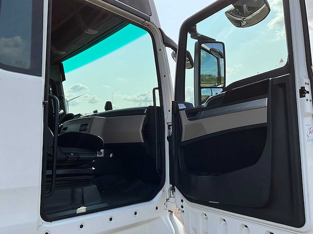2019 man tgx 18.460 4x2 euro6 vrachtwagen - afbeelding 31 van  35