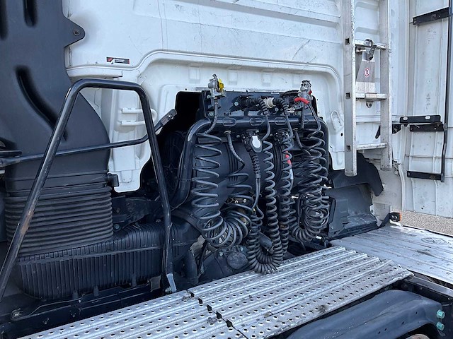 2019 man tgx 18.460 4x2 euro6 vrachtwagen - afbeelding 17 van  35