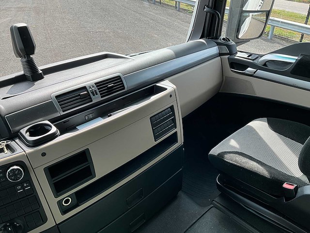 2019 man tgx 18.460 4x2 euro6 vrachtwagen - afbeelding 27 van  35