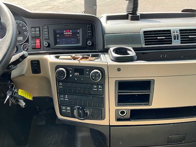 2019 man tgx 18.460 4x2 euro6 vrachtwagen - afbeelding 26 van  35